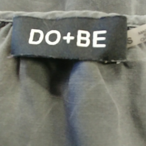 Do + Be Cold Shouldered Boho Top - Picture 8 of 8